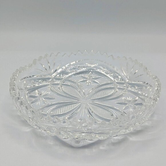 Vintage  Irena Hand Cut Lead Crystal Fan Pinwheel Bowl Made In Poland - Picture 1 of 3